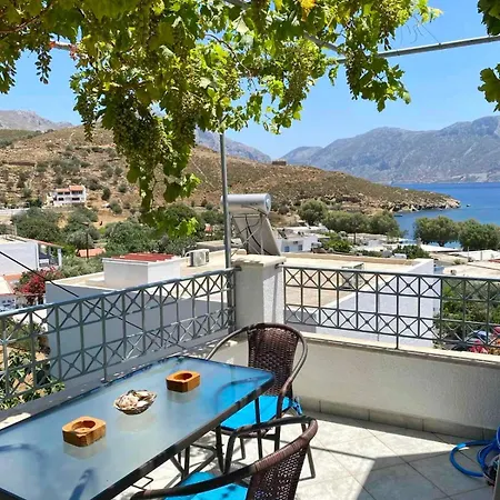 Apartment Themelis